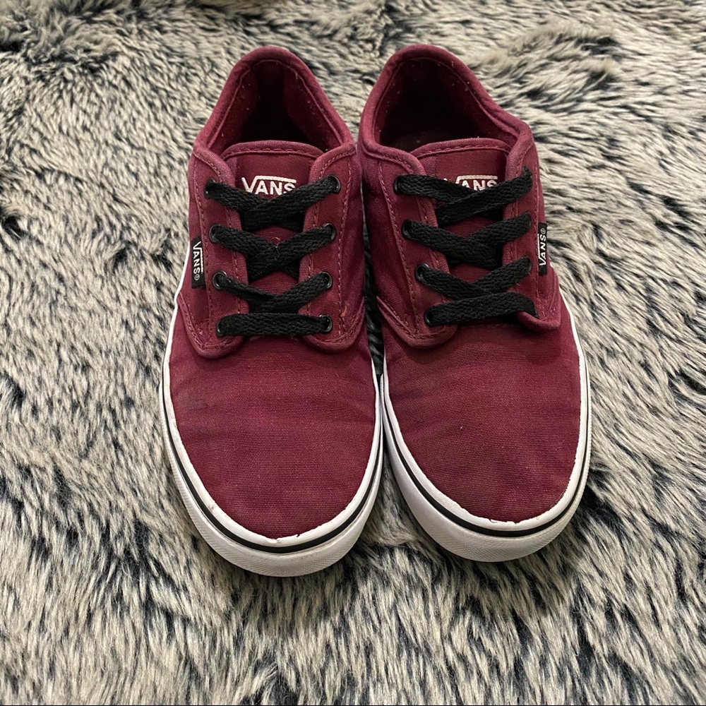 Vans - Picture 2 of 6
